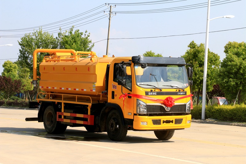 東風大福瑞卡清洗吸污車
