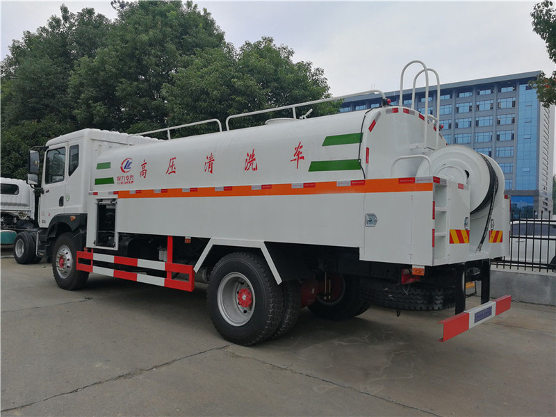 東風D9高壓清洗車