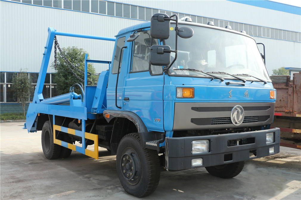 東風(fēng)145擺臂式垃圾車