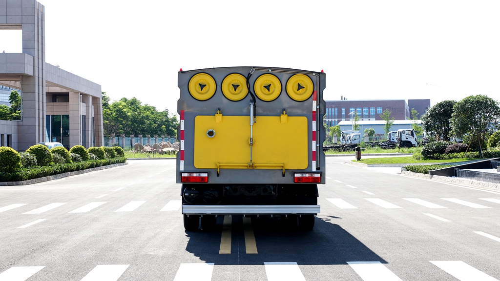 東風凱普特吸塵車